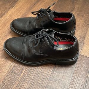 Toddler dress shoes size 11